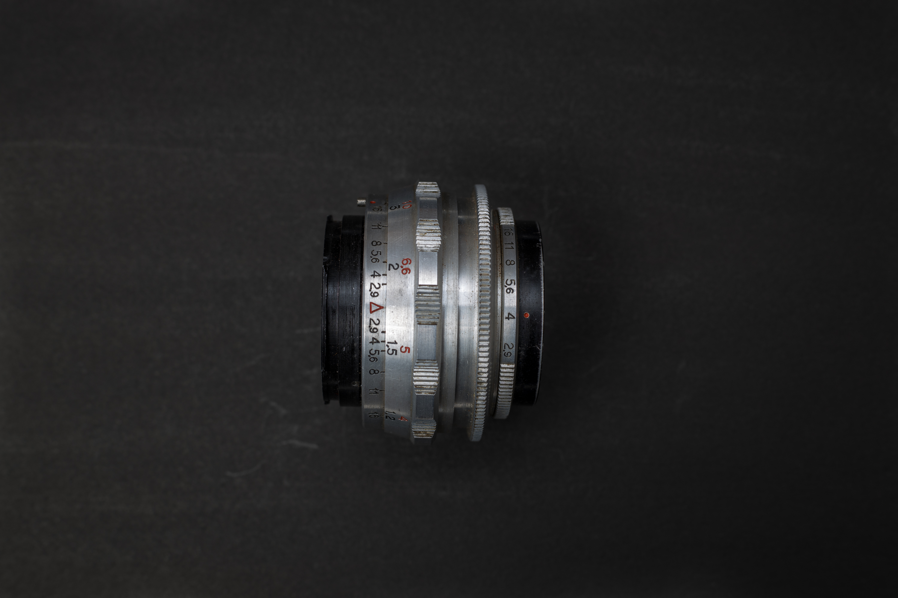 E. Ludwig Meritar 50mm f2.9 Review - Lens Legend