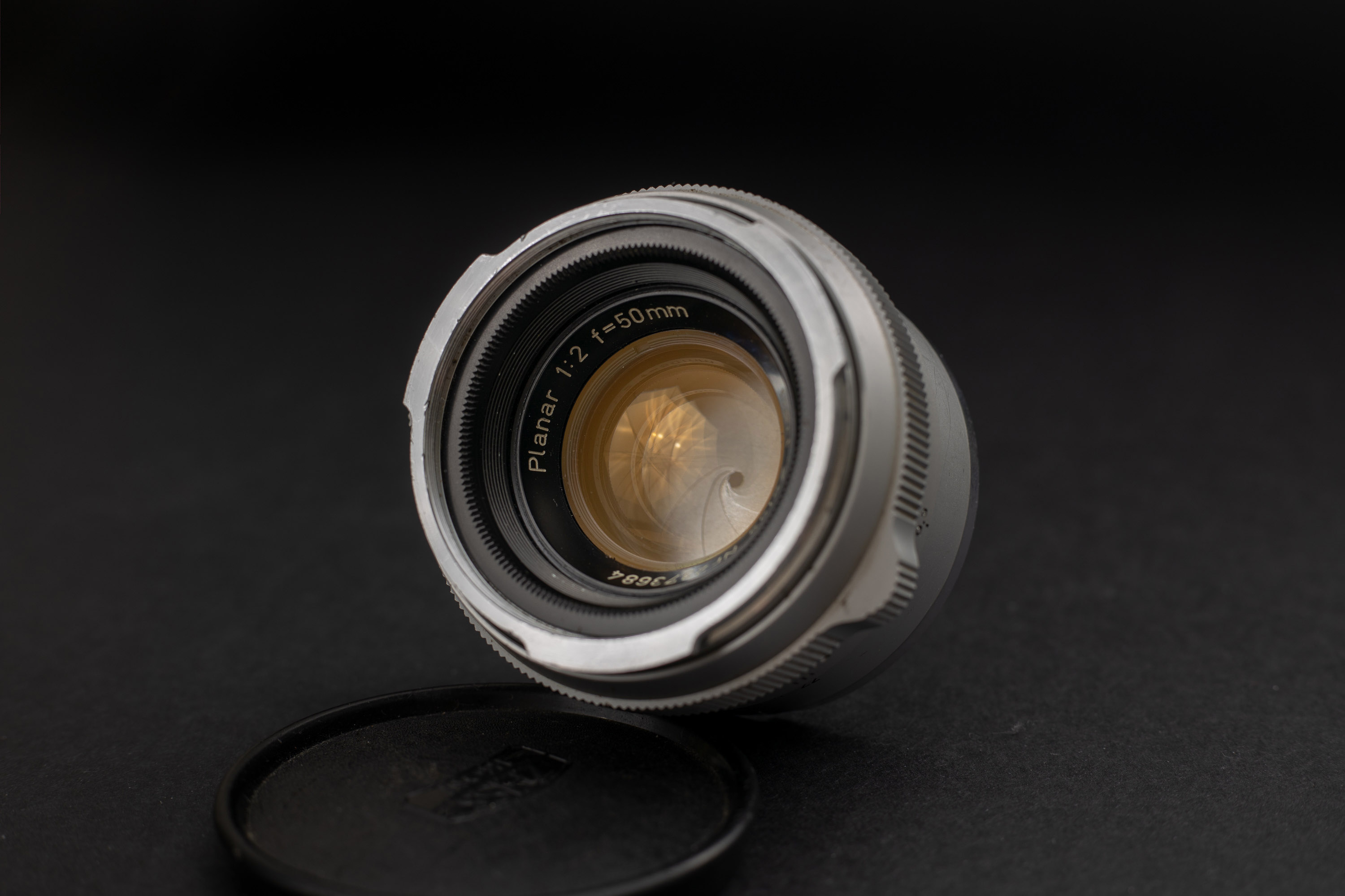 Carl Zeiss Contarex Planar 50mm f2 Review - Lens Legend