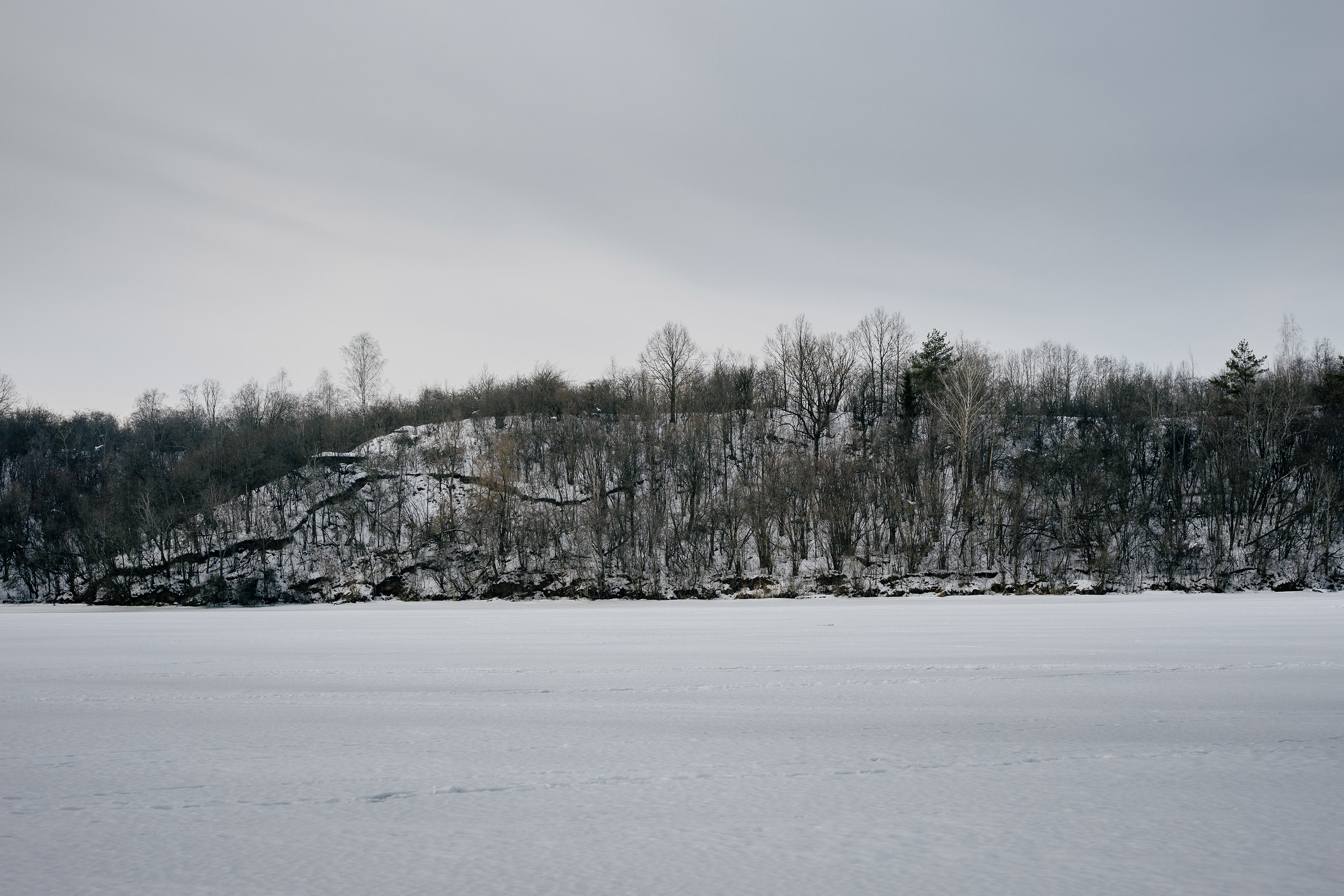 Frozen eroding cliff - Contarex 50mm f2